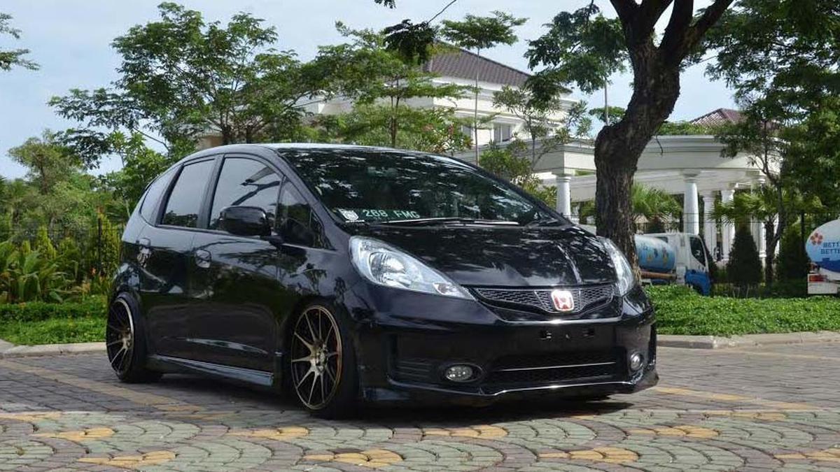 Modif Honda Jazz Bisa Buat Main Game Review