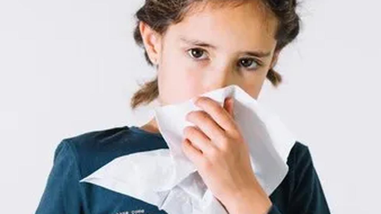 Dengan pemahaman yang baik mengenai penyebab, gejala, diagnosis, dan pengobatan bronkopneumonia, kita dapat melindungi generasi muda dari ancaman penyakit pernapasan ini.