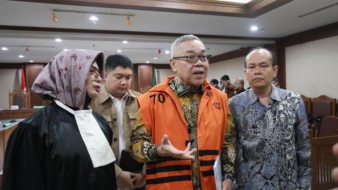 Hari Karyuliarto dan Yenni Andayani Hadapi Vonis Kasus Korupsi LNG Hari Ini