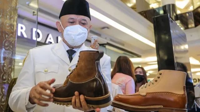 MenkopUKM “Kick off” Gerakan Indonesia Bersama UMKM Seiring Gernas BBI