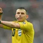 Wasit muda Inggris Michael Oliver (PAUL ELLIS / AFP)