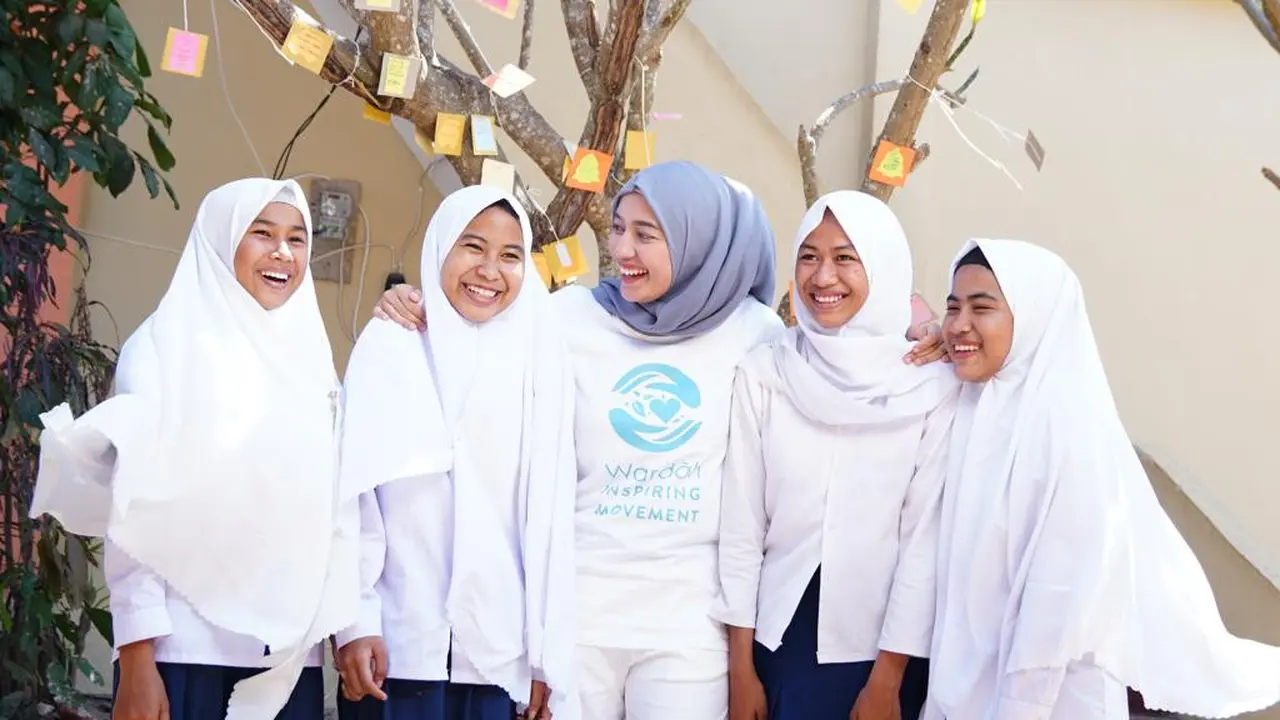 Rayakan Kemerdekan dengan Berbagi Kebaikan di Lombok Bersama Wardah