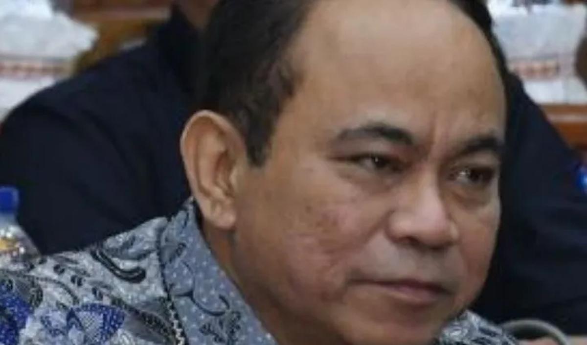 Namun, dia tak ingin hanya sekadar tercipta lapangan kerja.&nbsp;