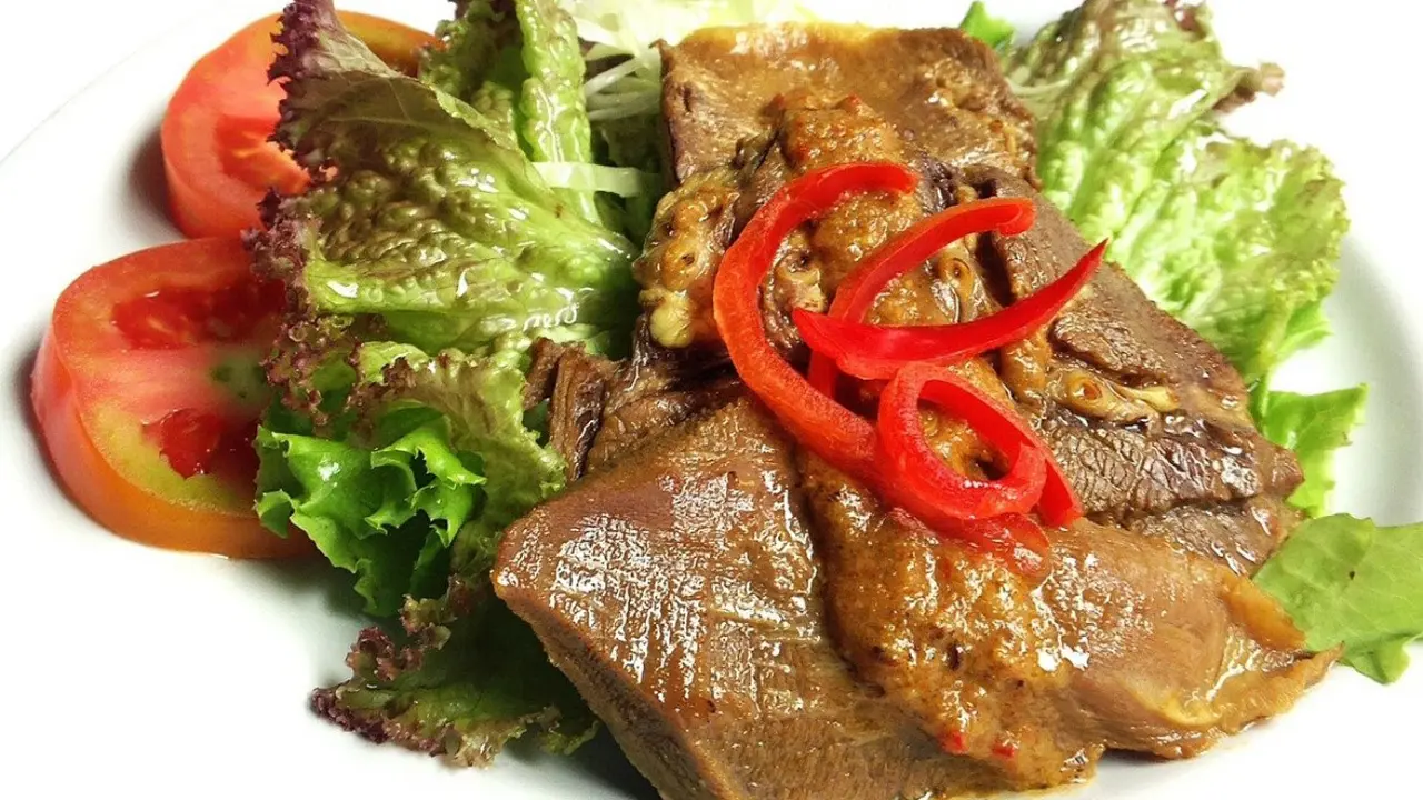 Ilustrasi masakan lidah sapi
