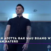 Cara Demian Aditya menghadapi hujatan dan pujian. 
