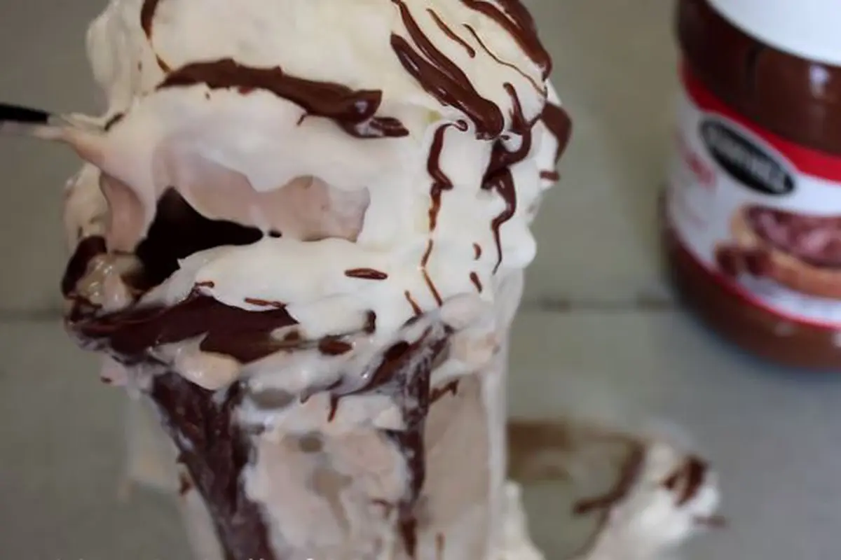 Nutella Froyo, Camilan Ringan Saat di Rumah Sendirian