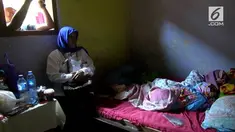 Selama kurang lebih setahun, seorang Ibu menyekap anak-anaknya di rumah. Dan begini kondisi mereka setelah Ibunya ditangkap polisi.