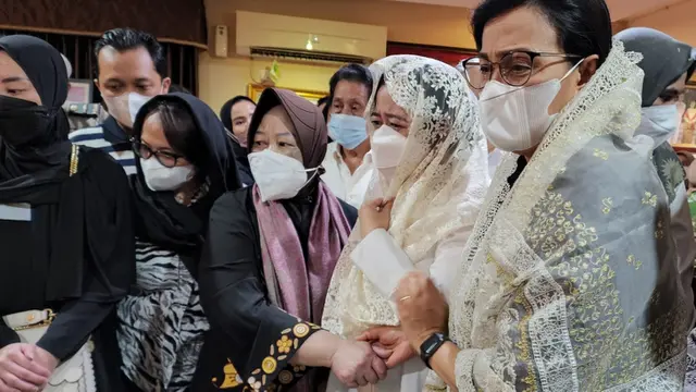 Ketua DPR Puan Maharani dan Menteri Keuangan Sri Mulyani