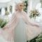 Gamis dengan Cape Ringan. Foto: Gemini