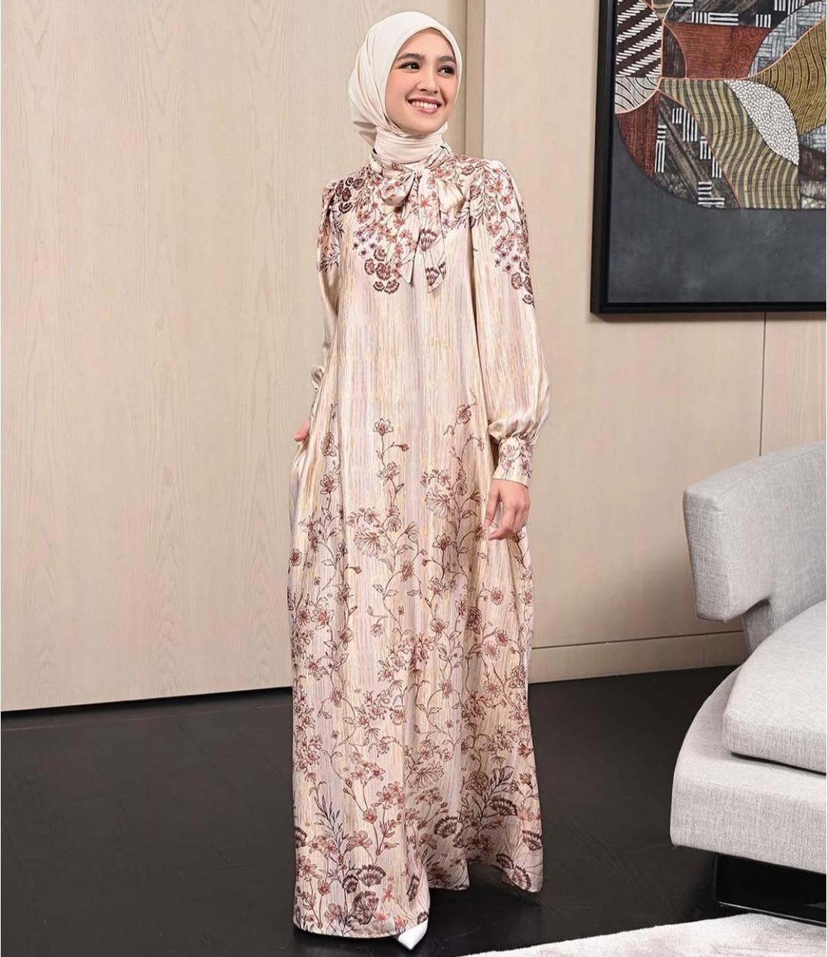 Potret Cantik Cut Syifa, Pemeran Rindu di 'CINTA DI UJUNG SAJADAH', Elegan, Anggun, dan Memikat