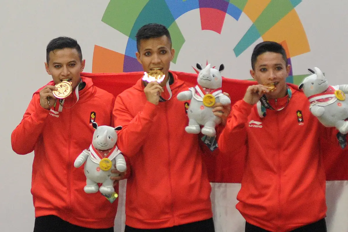 Aksi Memukau Pencak Silat Beregu Putra Sumbang Emas ke-15 untuk Indonesia
