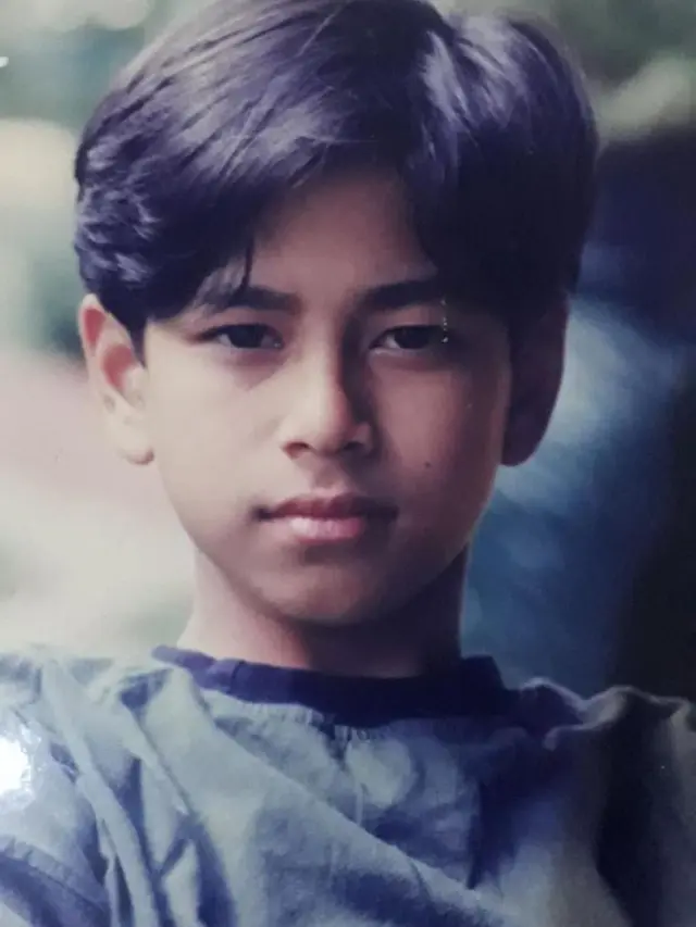 7 Potret Masa Remaja Raffi Ahmad, Parasnya Bikin Pangling