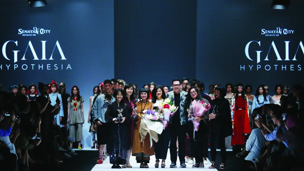 Kekayaan Bumi dalam Gaia Hypothesia di Panggung JFW 2017