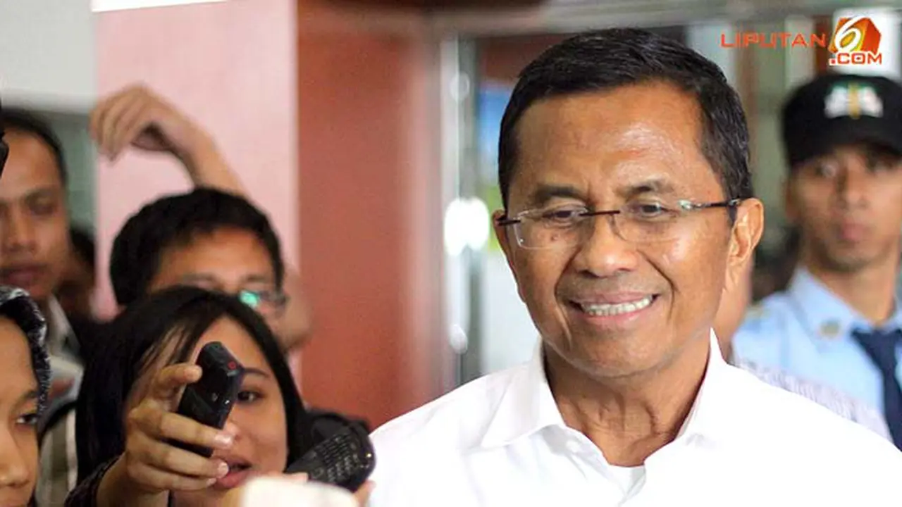 dahlan-bumn-121205b.jpg