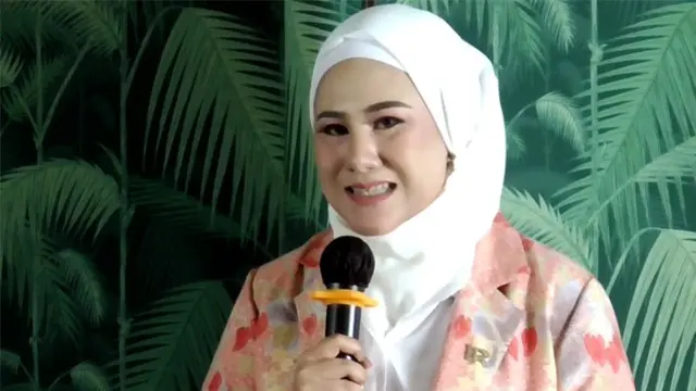 10 Desainer Gelar Heritage of Indonesia Demi Lestarikan Wastra Indonesia