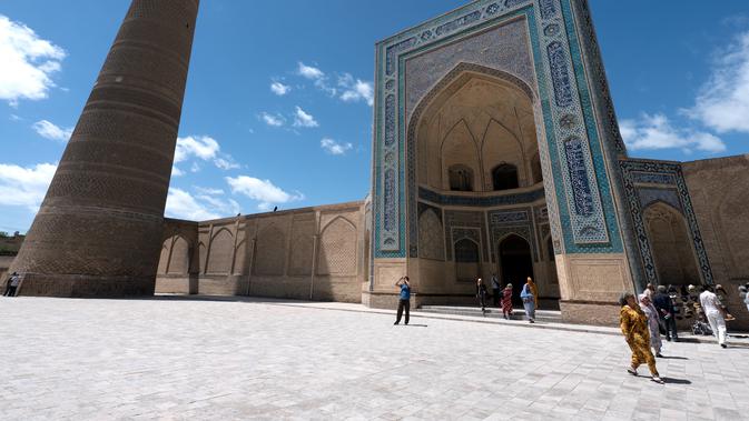 Bukhara, Uzbekistan | unsplash.com