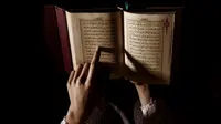 7 Ayat tentang Zina yang Perlu Dipahami, Berisi Hukuman Tegas dan Jalan Taubat