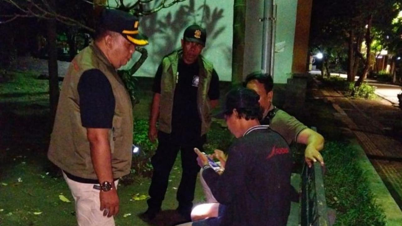 Perkuat Keamanan, Patroli Gabungan Satpol PP Denpasar Sasar Ruas Jalan Utama Kota