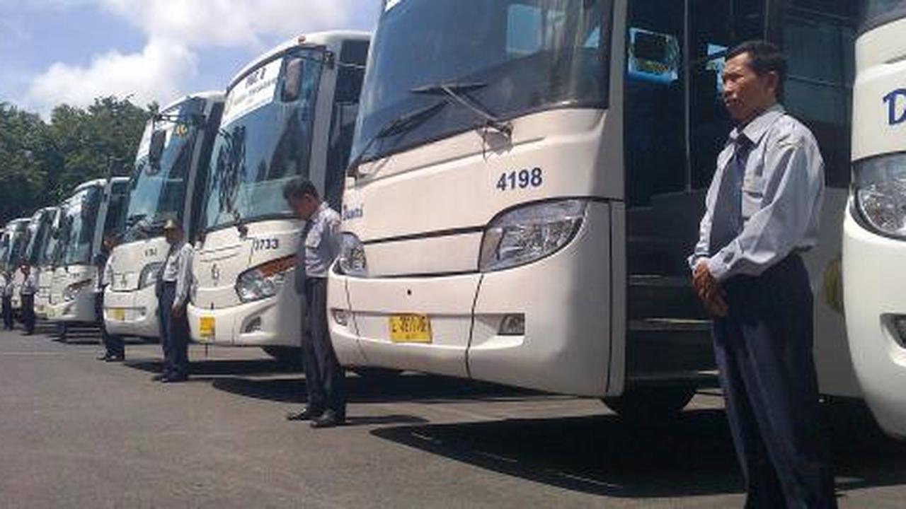 10 Bus khusus kaum hawa diluncurkan di Surabaya