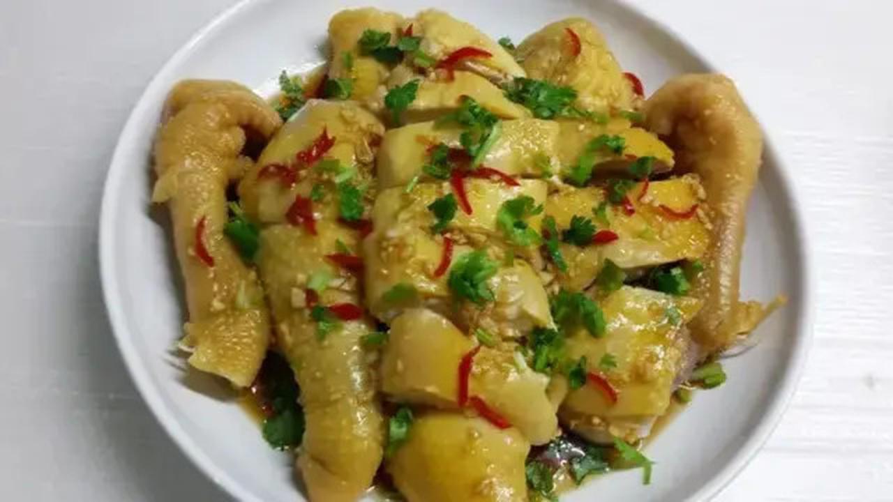 3 Resep Ayam Kukus Siram, Lauk Makan Nikmat Penghabis Nasi
