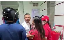 Momen Adu Mulut Koster dan Petugas SPBU Wanita: Saya Bukan Robot