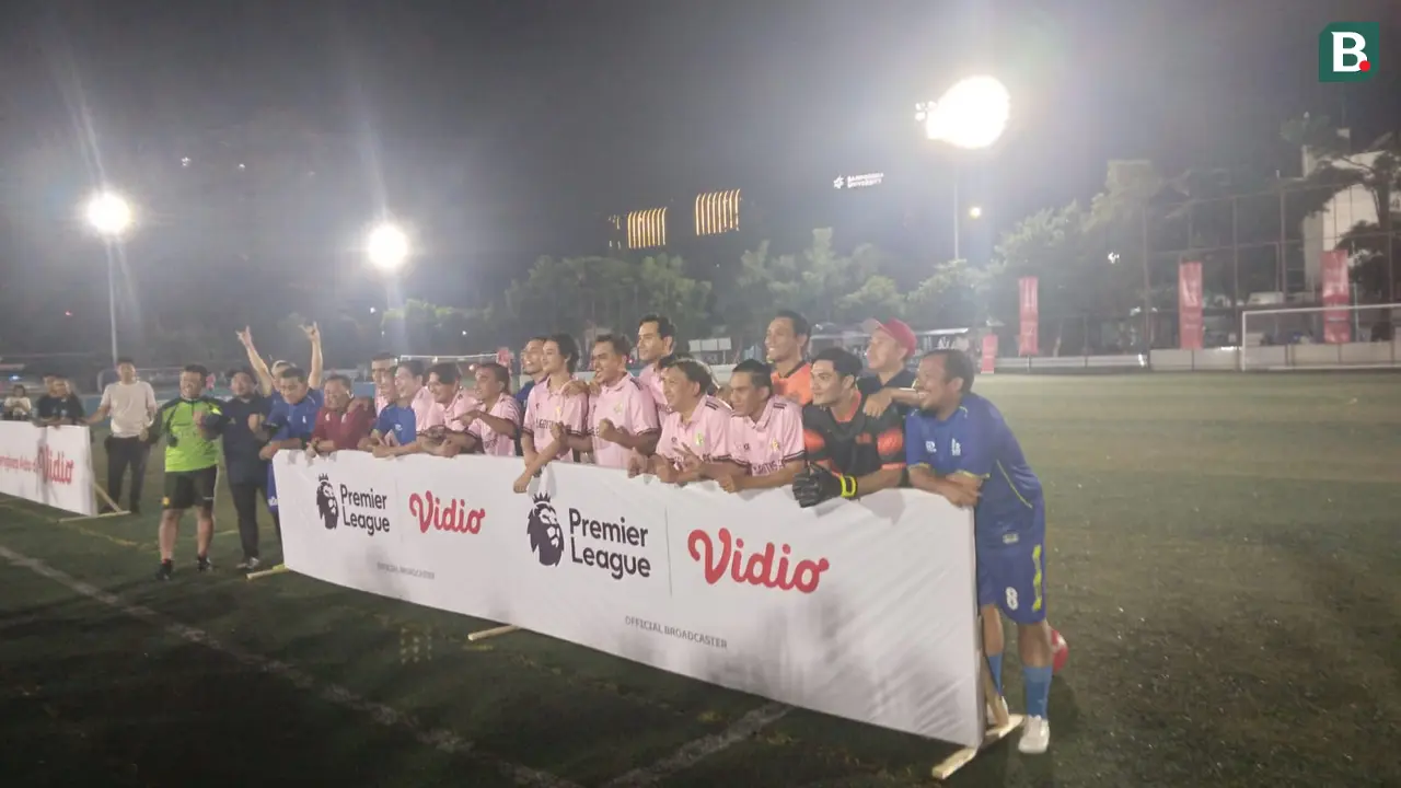Selebritis FC X Peter Schmeichel