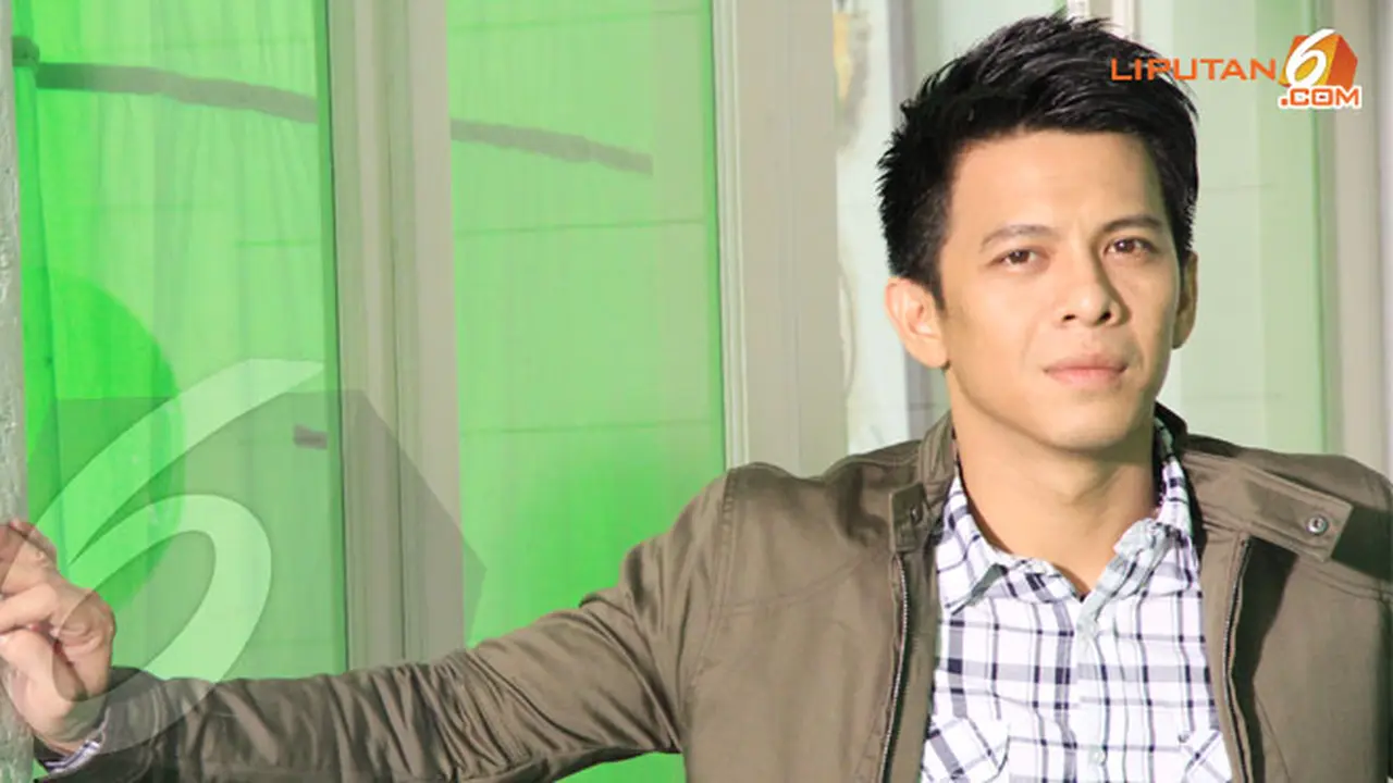 ariel-noah-130927c.jpg