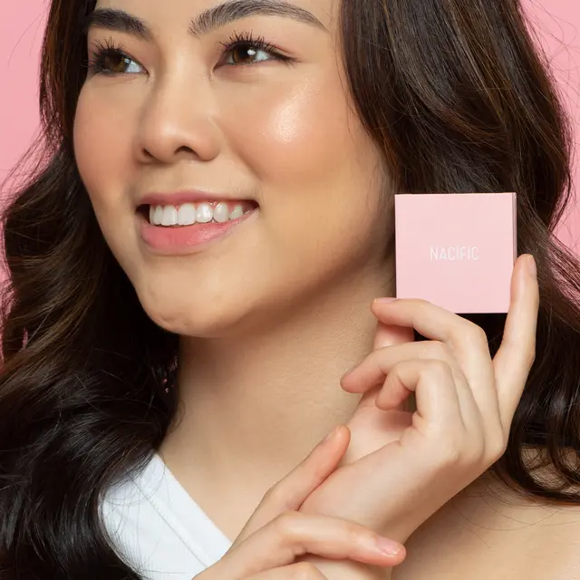 5 Trik Mudah Makeup untuk Membuat Glass Skin Look ala Artis Korea Selatan