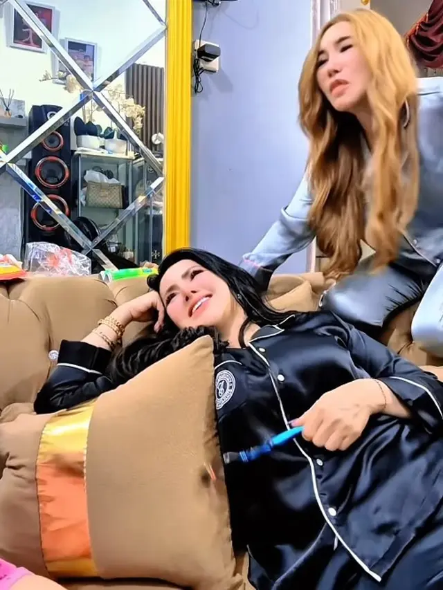 Potret Ruang Tamu Lisa Mariana
