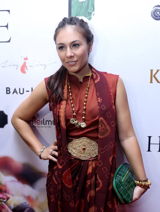 Konser dengan tiket dibandrol Rp 1 juta itu dihibur oleh pengisi soundtrack film 'I Am Hope'. Seperti RAN, Yura, Alexa, Ario Bayu dan Indri. Dari hasil penjualan tiket itu akan di donasikan ke yayasan. (Andy Masela/Bintang.com)