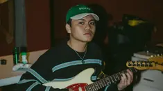 Sebagai seorang publik figur, tentunya Gangga Kusuma juga memiliki selera fashion yang baik. Salah satu fashion item yang kerap dikenakan oleh Gangga adalah topi. (Liputan6.com/IG/ganggaksm)