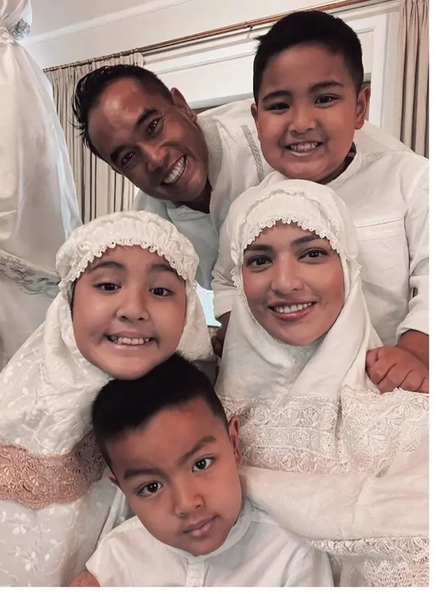 12 Potret Artis Rayakan Idul Adha Bareng Keluarga, Raffi Ahmad hingga Citra Kirana