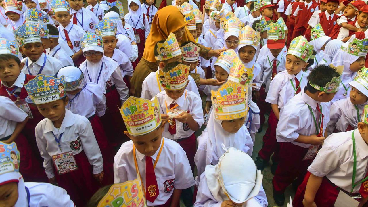 Semangat Siswa Baru Ikuti Hari Pertama MPLS