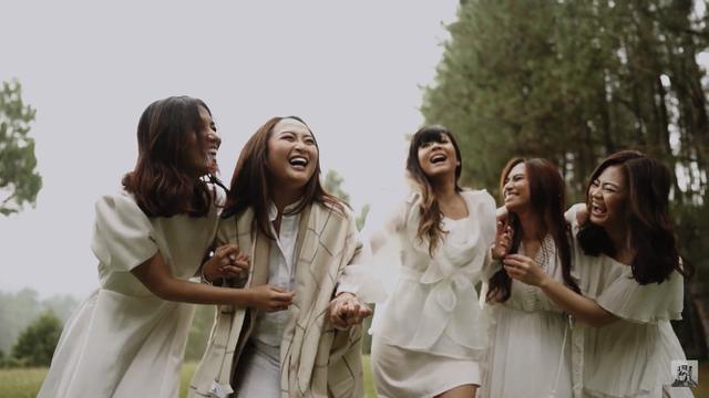 Resmi Comeback, Ini 6 Potret Terbaru 7icons yang Bawa Konsep Berbeda ...