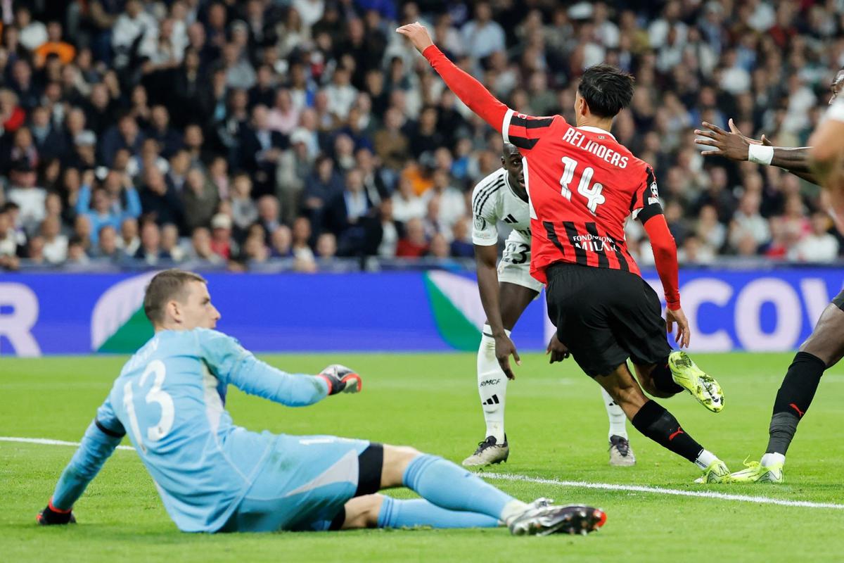 Detik-detik gol pemain AC Milan berdarah Indonesia bikin Real Madrid merana