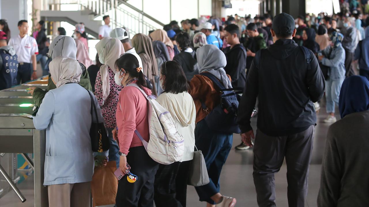 Wajah Baru Tanah Abang: Revolusi di Tengah Riuh, Hanya Macet yang Bertahan