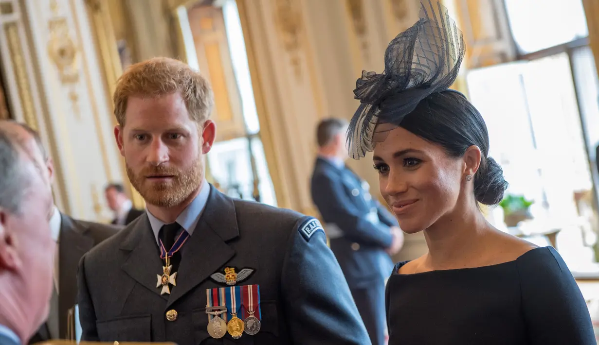 Dilansir dari HollywoodLife, Pangeran Harry tak terlalu memusingkan kapan dirinya dan Meghan akan miliki anak pertama. (CHRIS J RATCLIFFE / POOL / AFP)