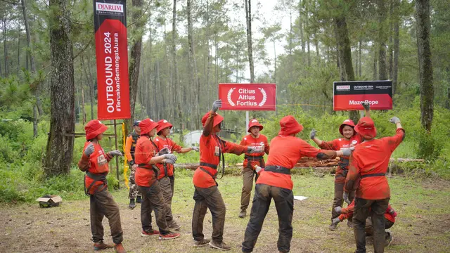 PB Djarum - Bulu Tangkis