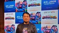 Repotnya Nizam Razak Rangkap 3 Jabatan di Papa Zola The Movie, Paling Susah Jadi Penulis Skenario