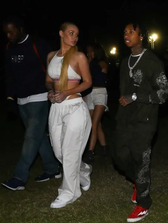 "Kylie bahagia dengan persahabatan atau hubungan apapun yang terjadi di antara mereka," tambah sumber. (Twitter/IggyToday)