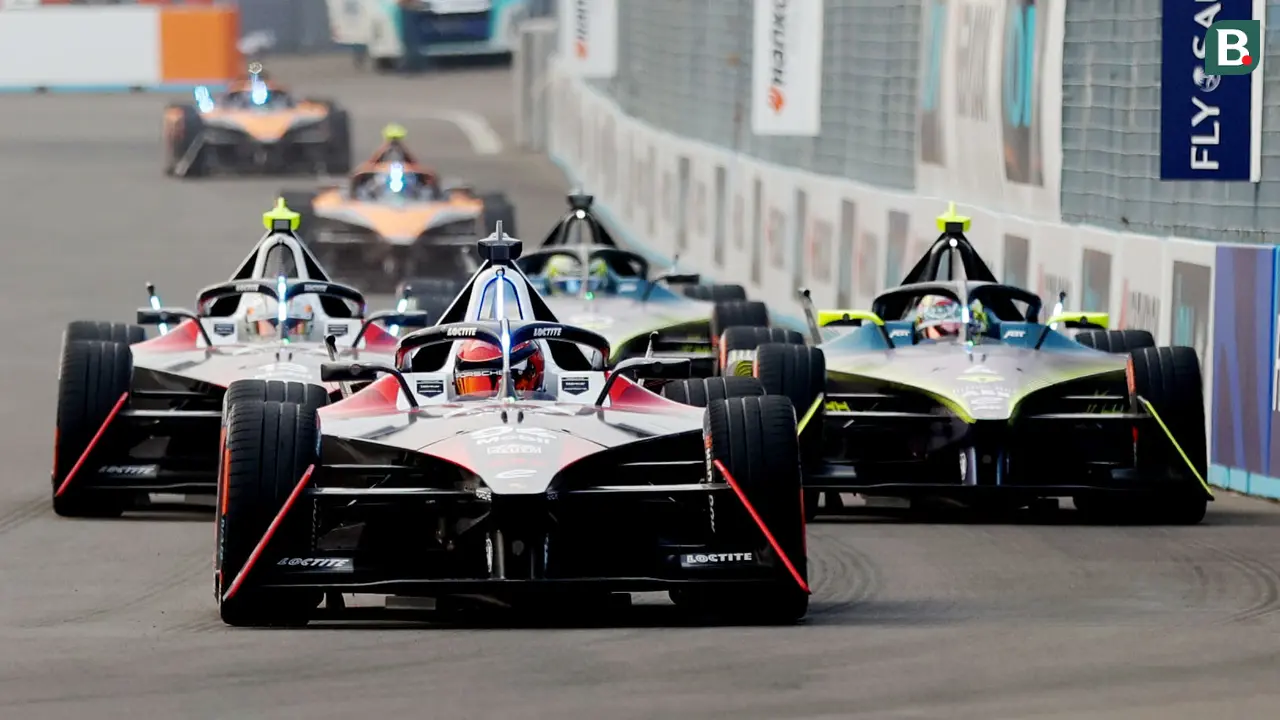 Pembalap TAG Heuer Porsche Formula E Team, Pascal Wehrlein