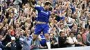 Salah satu gaya selebrasi Diego Costa (Chelsea) saat berhasil mencetak gol ke gawang Leicester City di laga lanjutan Liga Primer Inggris di Stadion Stamford Bridge, London, (23/8/2014). (REUTERS/Toby Melville)