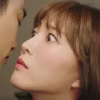 Lee Cho Hee menolak ciuman Taecyeon di 7 First Kisses. (Via: Youtube.com)