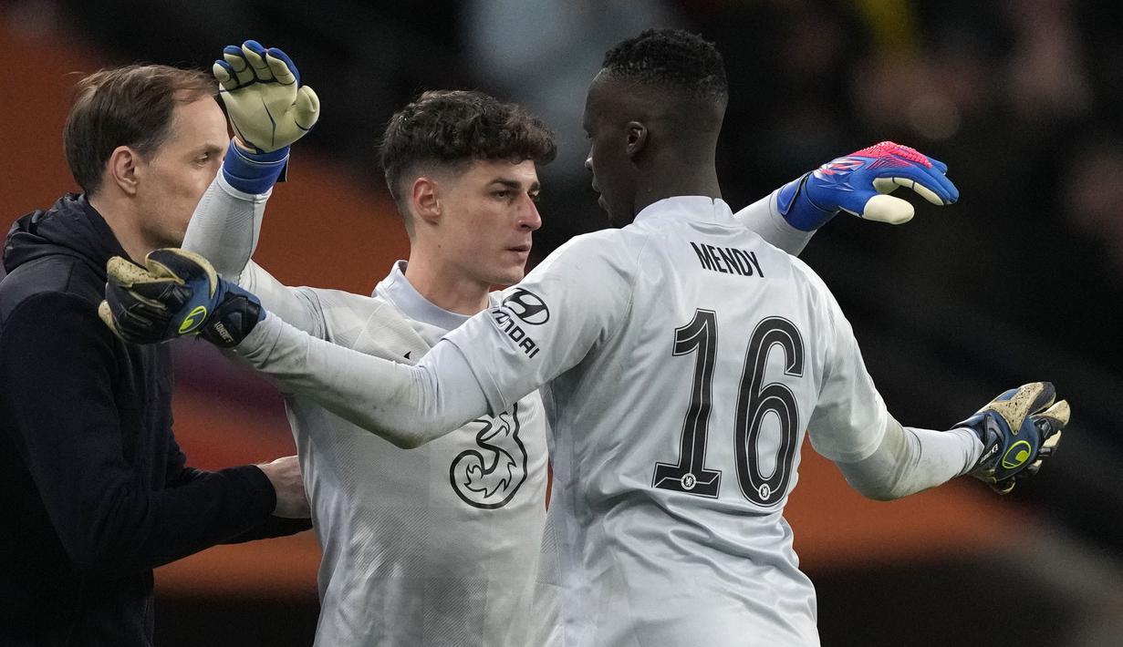 Sesaat sebelum extra time berakhir, Thomas Tuchel memasukkan Kepa Arrizabalaga untuk menggantikan Mendy. Kepa mendapat kepercayaan untuk mengawal gawang Chelsea di babak adu penalti. (AP/Alastair Grant)
