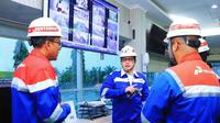 Adhi Karyono meninjau langsung Integrated Terminal BBM Surabaya-PT Pertamina Patra Niaga Integrated wilayah Perak Surabaya. (Istimewa).