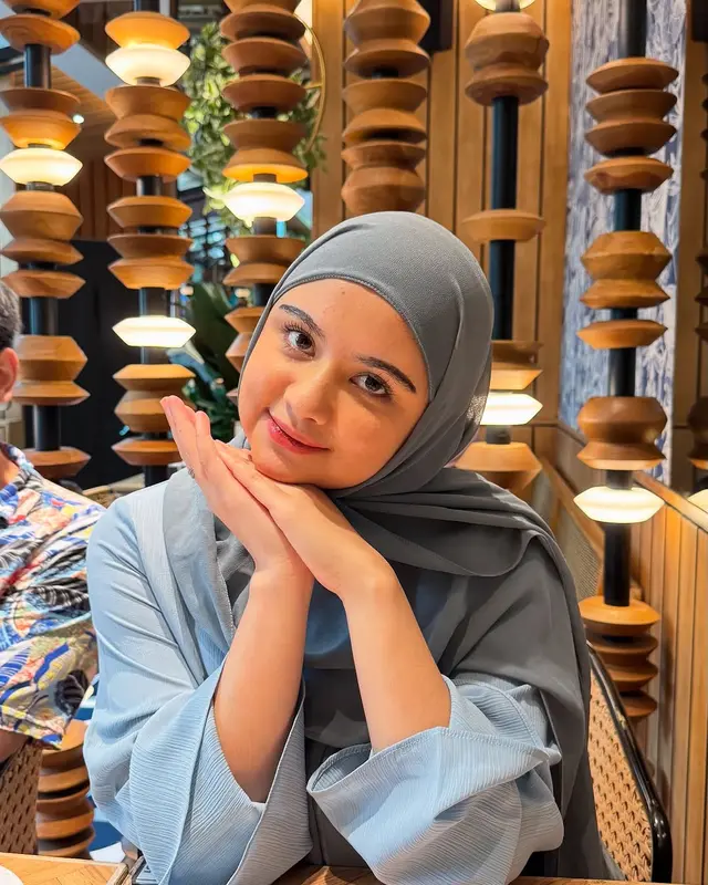 6 Artis ini memutuskan berhijab di tahun 2024, bagian perjalanan spiritual