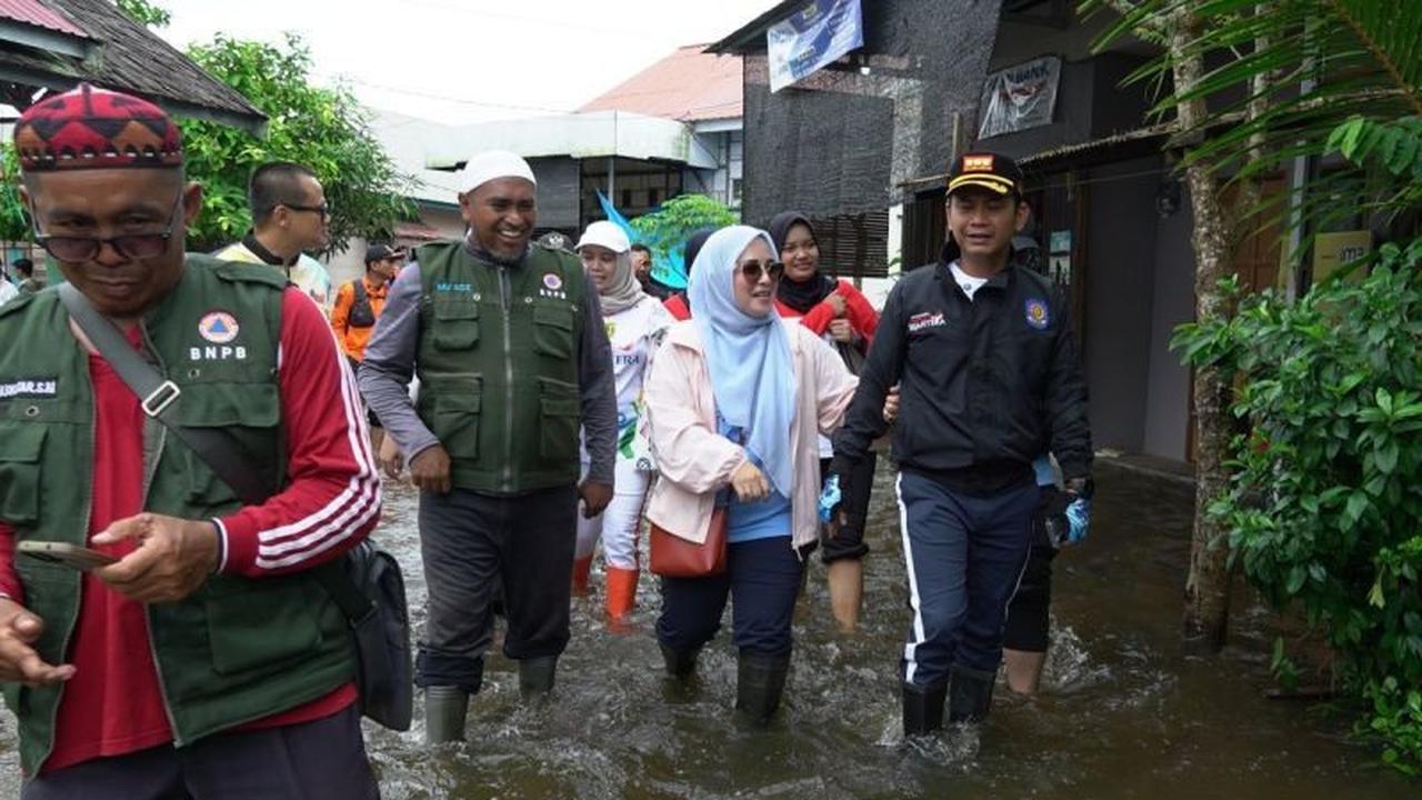 Pemkot Banjarmasin Salurkan Bantuan Logistik untuk Warga Terdampak Banjir Rob