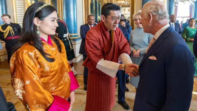 Raja Jigme Khesar Namgyel Wangchuck dan Ratu Jetsun Pema dari Bhutan. (Foreign, Commonwealth and Development Office/Ian Jones)