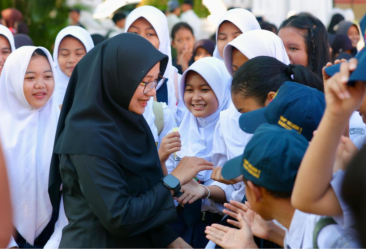 Bupati Banyuwangi Ipuk Fiestiandani