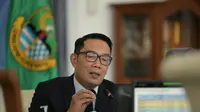 Pemerintah Daerah Provinsi Jawa Barat memperkuat strategi isolasi mandiri baik di rumah maupun pusat isolasi desa/kelurahan.